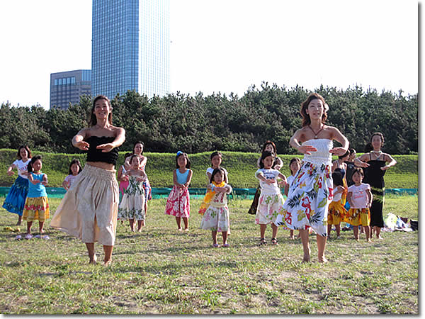 フラサークル プルメリア ハマフラ リポート2009 in Makuhari Beach