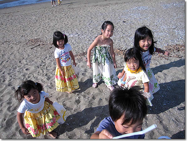 フラサークル プルメリア ハマフラ リポート2009 in Makuhari Beach