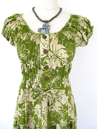 ハワイアン ボタン付き ワンピース グラスグリーン
