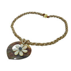 ピュアビーズネックレス ハート＆ティアレ ナチュラル