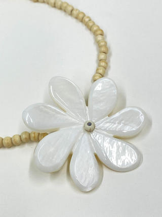 ウッドビーズネックレス ティアレ ナチュラルホワイト